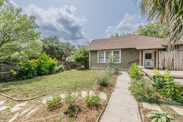 301 FURR DR, San Antonio, TX 78201