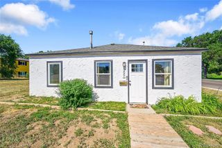 2001 5th Avenue, Greeley, CO 80631