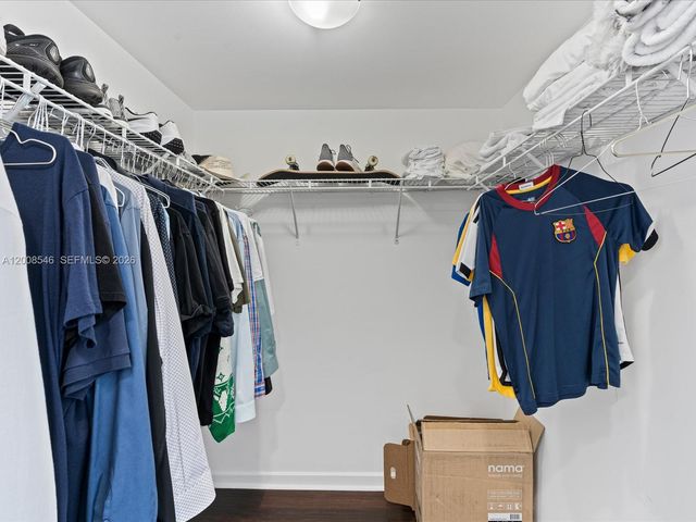 50 Biscayne Blvd 3308, Miami, FL 33132