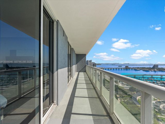 50 Biscayne Blvd 3308, Miami, FL 33132