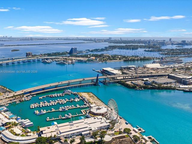 50 Biscayne Blvd 3308, Miami, FL 33132