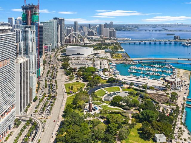 50 Biscayne Blvd 3308, Miami, FL 33132
