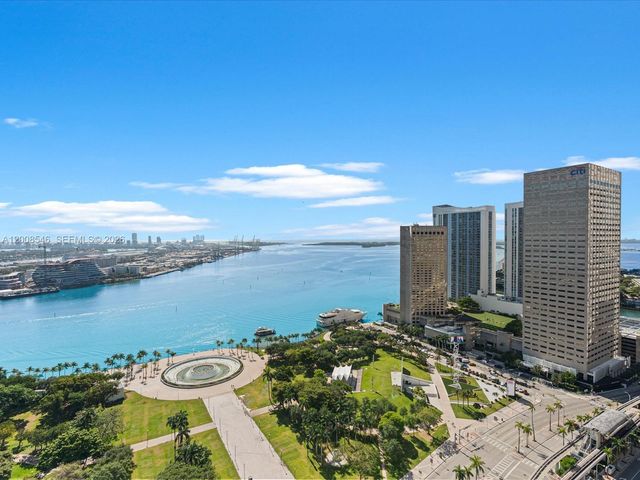 50 Biscayne Blvd 3308, Miami, FL 33132