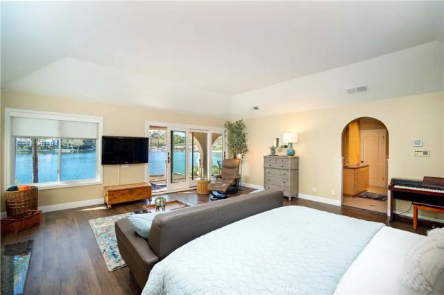22511 Tindaya, Mission Viejo, CA 92692