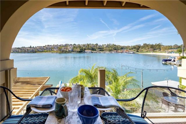 22511 Tindaya, Mission Viejo, CA 92692