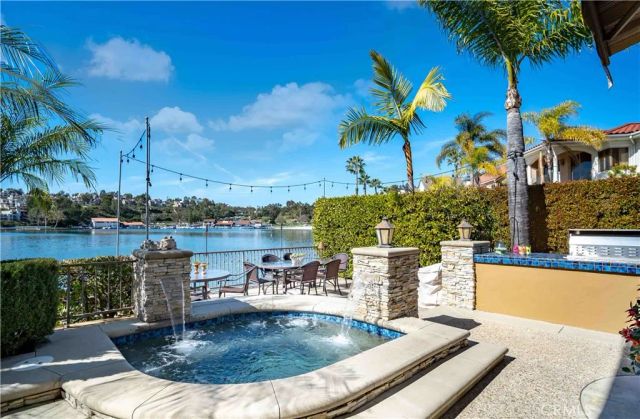 22511 Tindaya, Mission Viejo, CA 92692