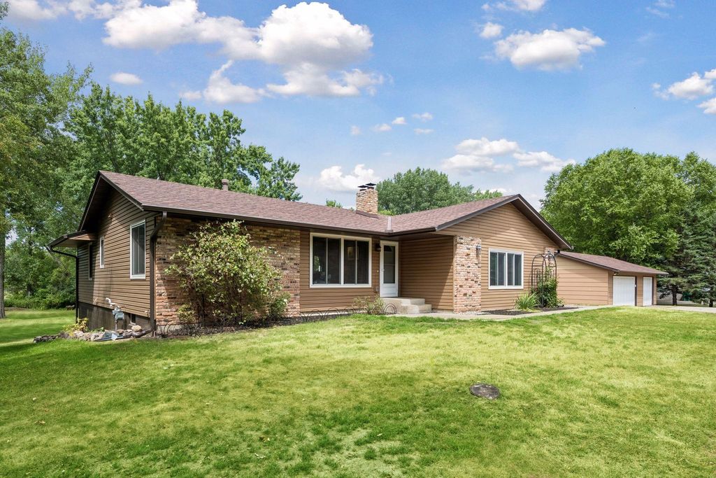 760 Shady Lane, Big Lake, MN 55309