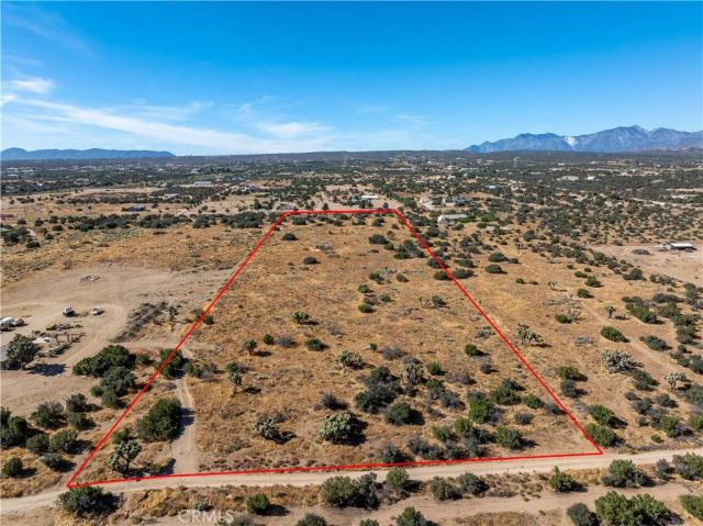 0 Muscatel Rd, Phelan, CA 92371