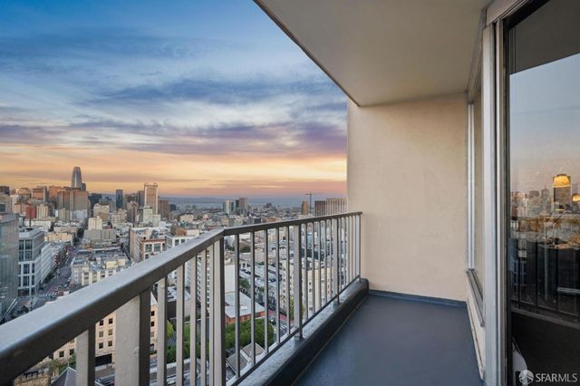 1200 Gough Street 17B, San Francisco, CA 94109