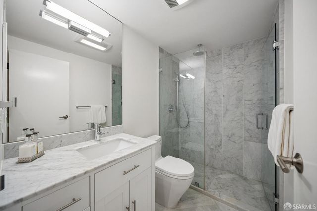 1200 Gough Street 17B, San Francisco, CA 94109