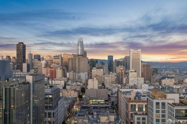 1200 Gough Street 17B, San Francisco, CA 94109
