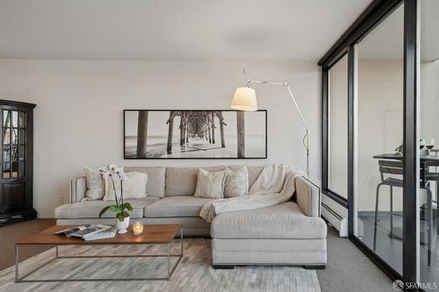 1200 Gough Street 17B, San Francisco, CA 94109