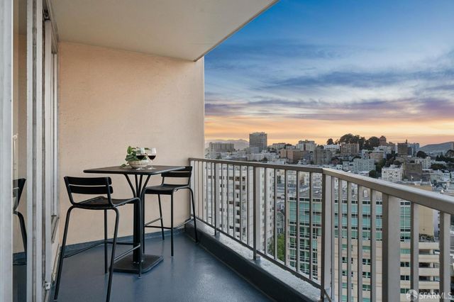 1200 Gough Street 17B, San Francisco, CA 94109