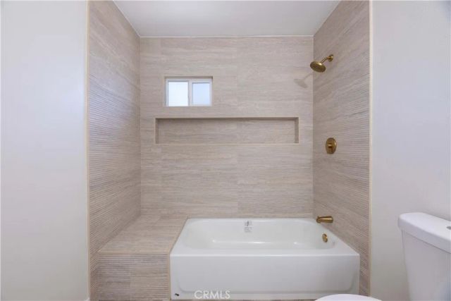 5030 N Lyman Avenue, Covina, CA 91724