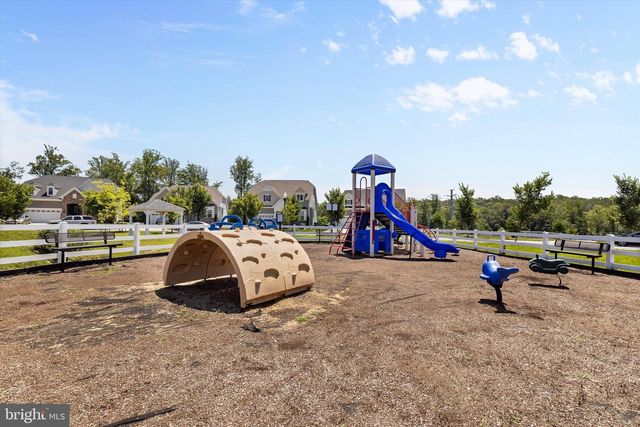 11373 TOLKIEN AVE, White Plains, MD 20695