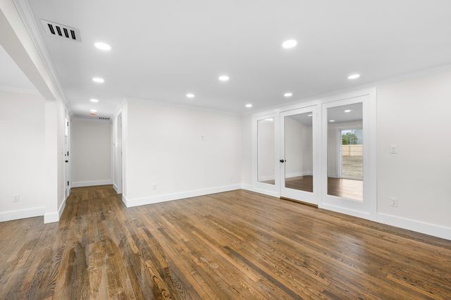 126 Captain Small Road, South Yarmouth, MA 02664