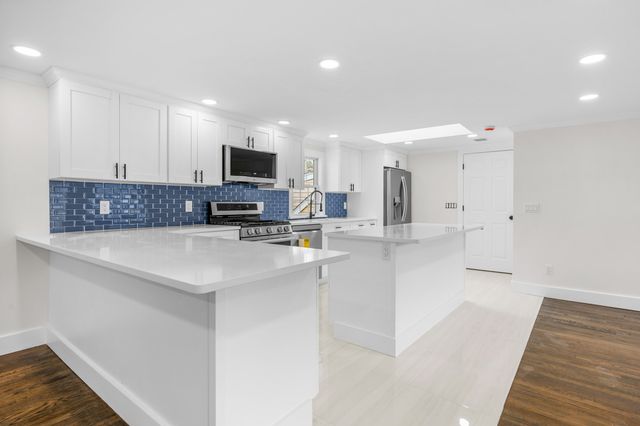 126 Captain Small Road, South Yarmouth, MA 02664