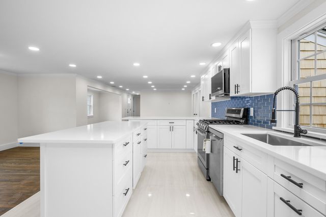 126 Captain Small Road, South Yarmouth, MA 02664