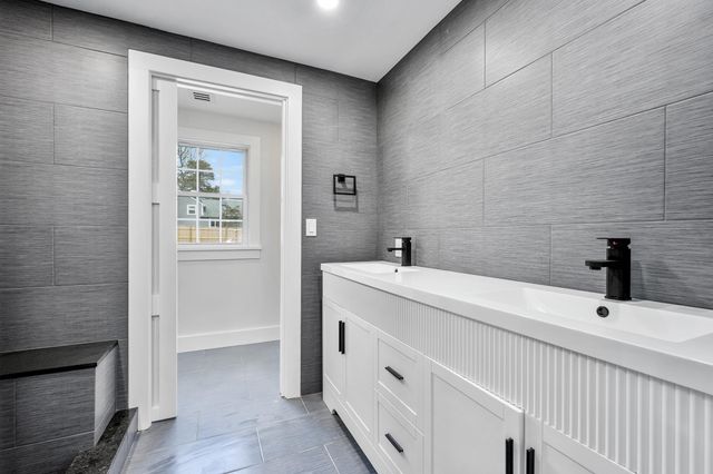 126 Captain Small Road, South Yarmouth, MA 02664