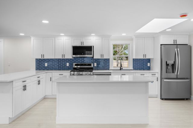 126 Captain Small Road, South Yarmouth, MA 02664