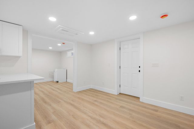 126 Captain Small Road, South Yarmouth, MA 02664