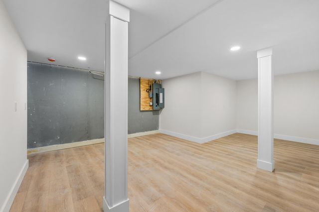 126 Captain Small Road, South Yarmouth, MA 02664