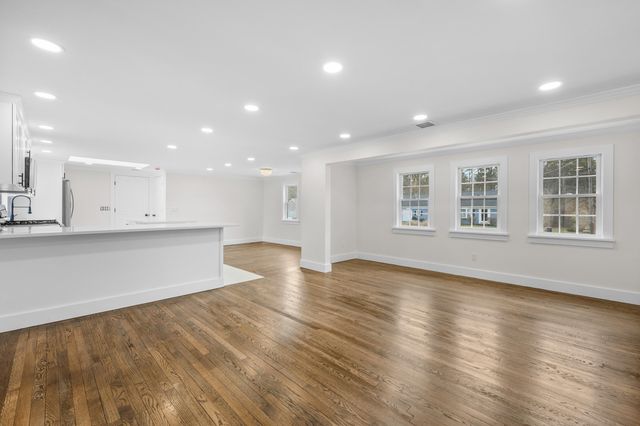 126 Captain Small Road, South Yarmouth, MA 02664