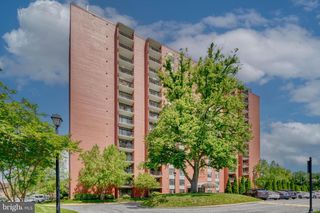 1 SMETON PL #1003, Towson, MD 21204
