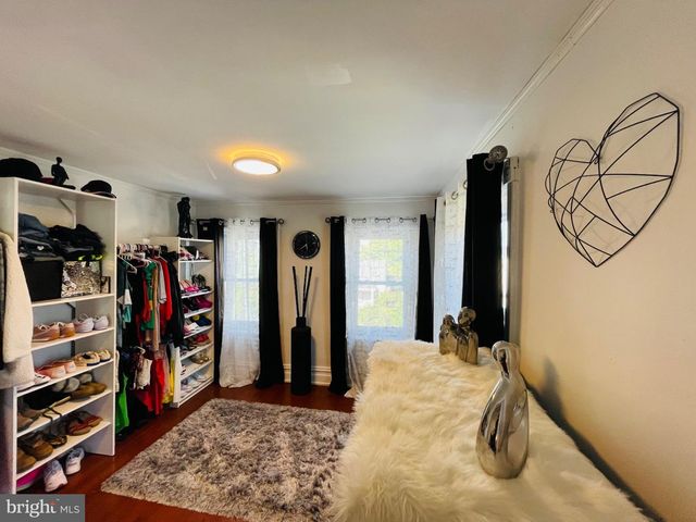 808 N OSWEGO ST, Allentown, PA 18109