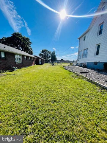 808 N OSWEGO ST, Allentown, PA 18109