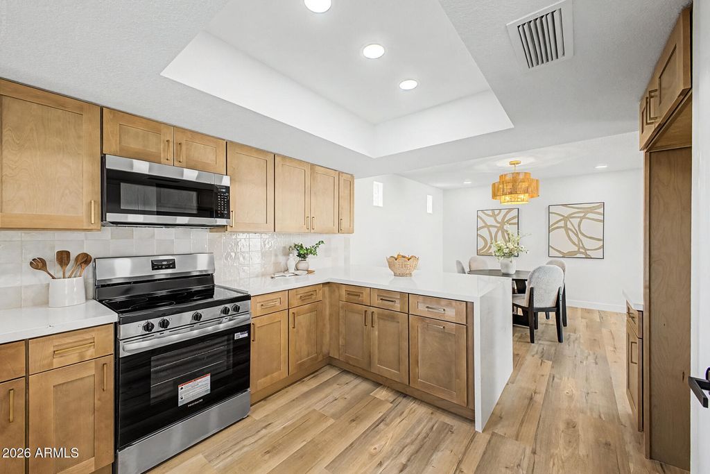 601 E WESCOTT Drive, Phoenix, AZ 85024 — exterior