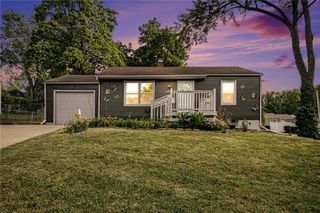 10601 E 27th Terrace S, Independence, MO 64052