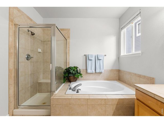 8131 Lighthouse Ln, Windsor, CO 80528