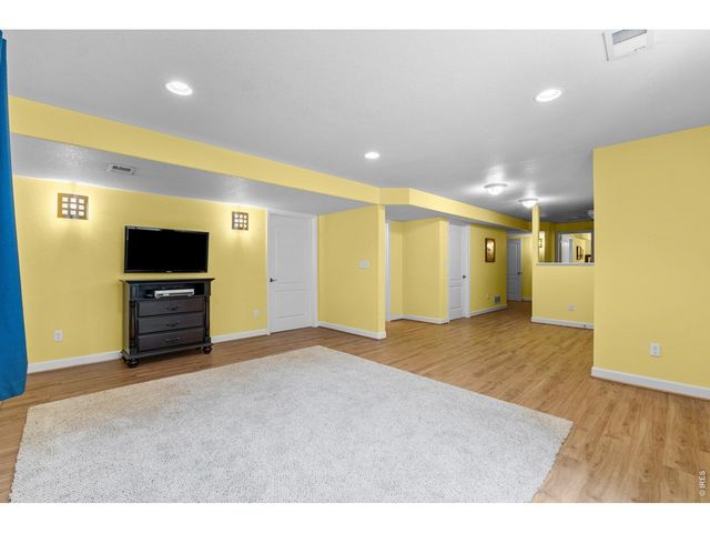 8131 Lighthouse Ln, Windsor, CO 80528