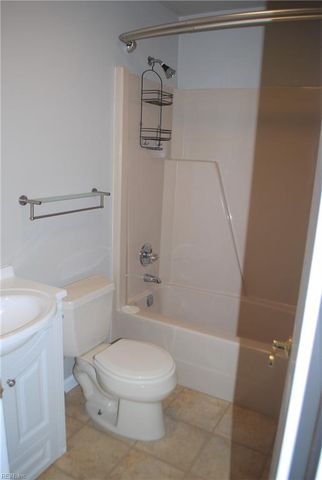1540 Hummingbird LN, Virginia Beach, VA 23454