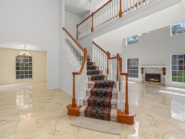 1615 Monvale Lane, Sugar Land, TX 77479