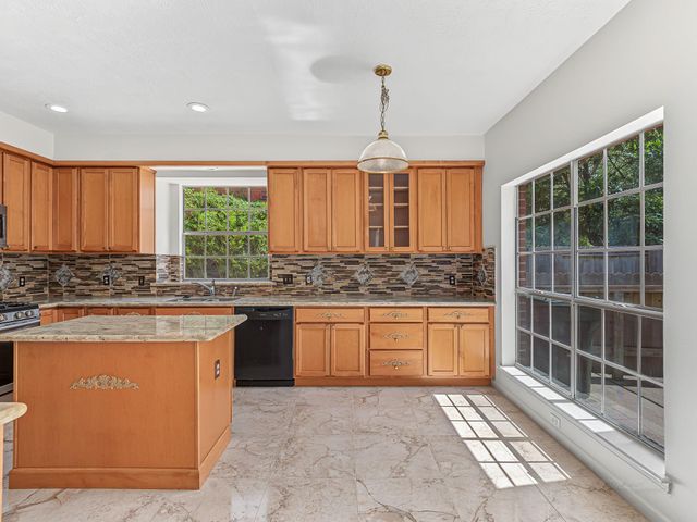 1615 Monvale Lane, Sugar Land, TX 77479