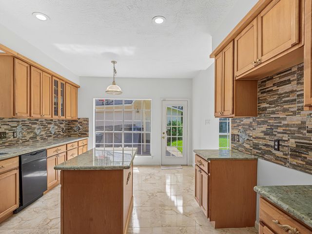 1615 Monvale Lane, Sugar Land, TX 77479