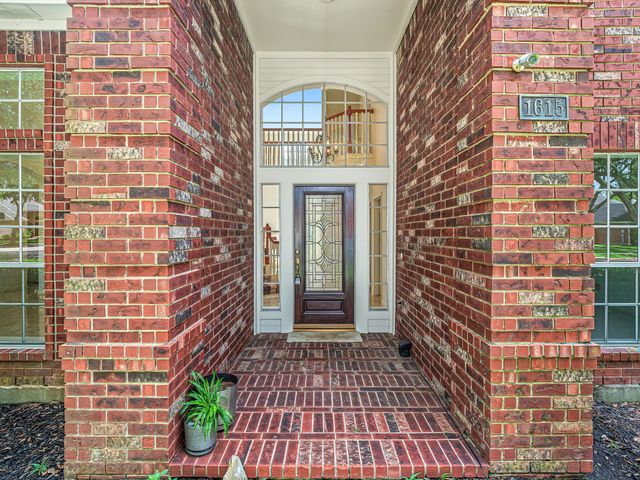1615 Monvale Lane, Sugar Land, TX 77479