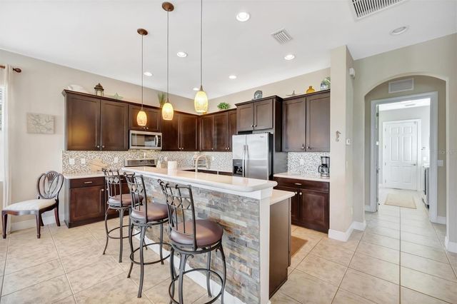 1022 KESTREL COURT, Bradenton, FL 34208