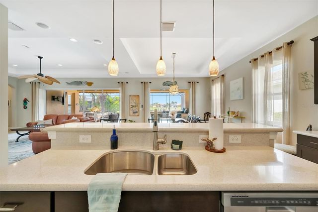 1022 KESTREL COURT, Bradenton, FL 34208