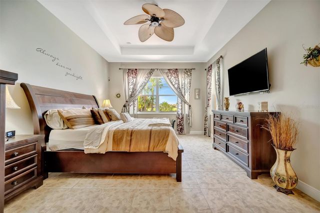 1022 KESTREL COURT, Bradenton, FL 34208