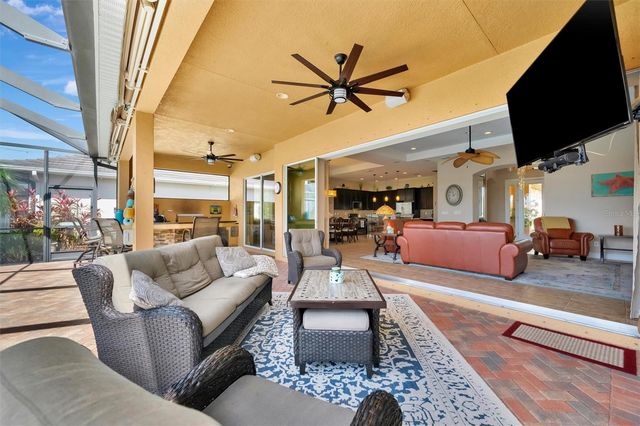 1022 KESTREL COURT, Bradenton, FL 34208