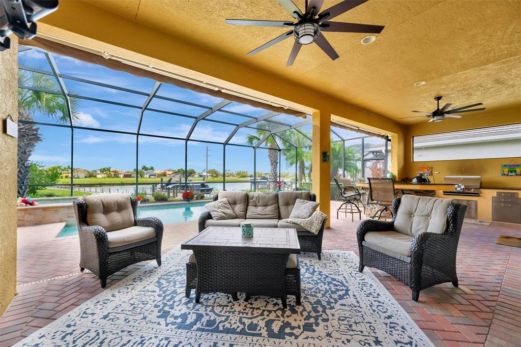 Image 56 of property listing at 1022 KESTREL COURT, Bradenton, FL 34208