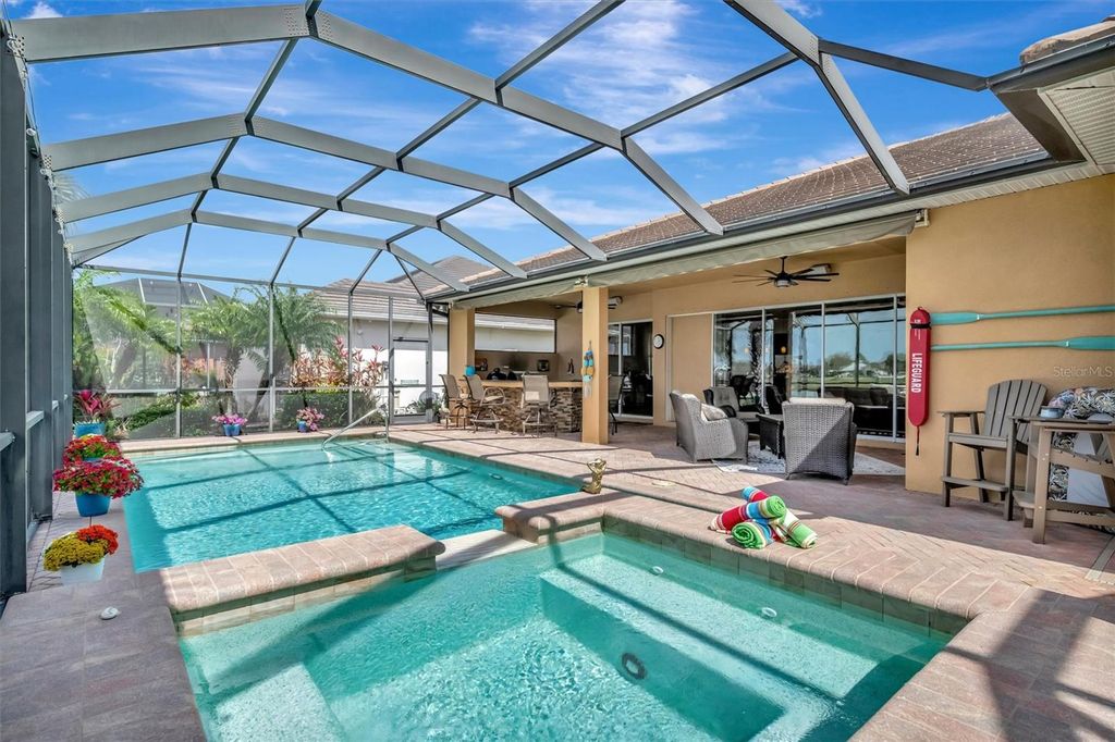 Image 69 of property listing at 1022 KESTREL COURT, Bradenton, FL 34208