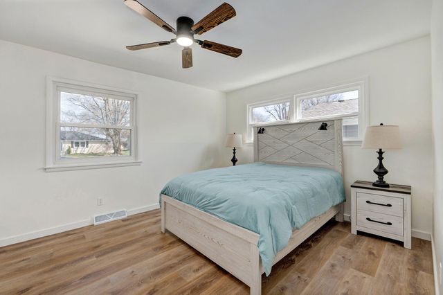 2308 E Latoka Street, Springfield, MO 65804