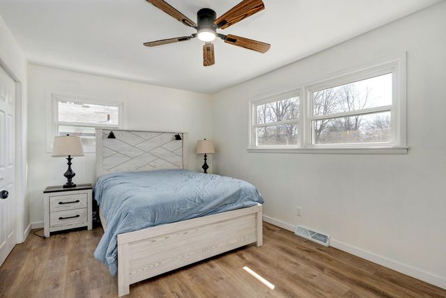 2308 E Latoka Street, Springfield, MO 65804