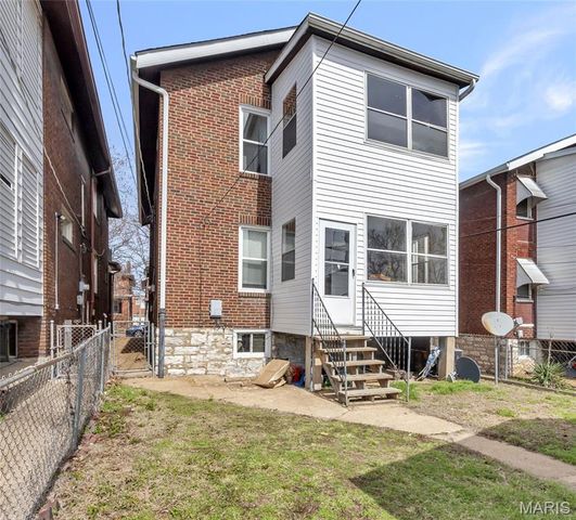 4972 Tholozan Avenue, St Louis, MO 63109