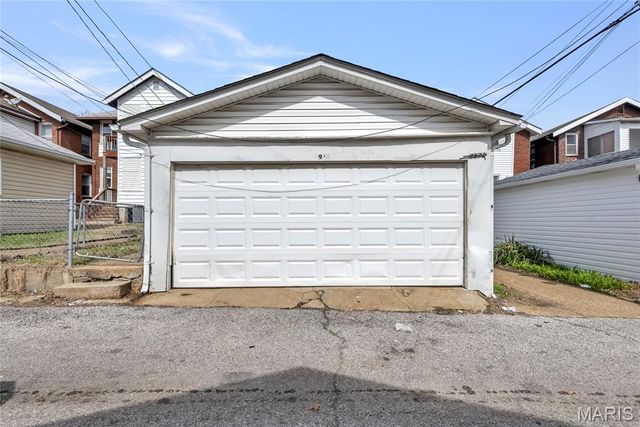 4972 Tholozan Avenue, St Louis, MO 63109