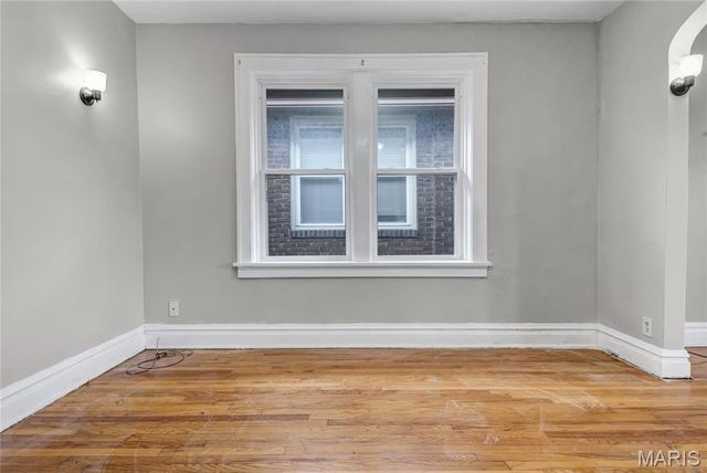 4972 Tholozan Avenue, St Louis, MO 63109